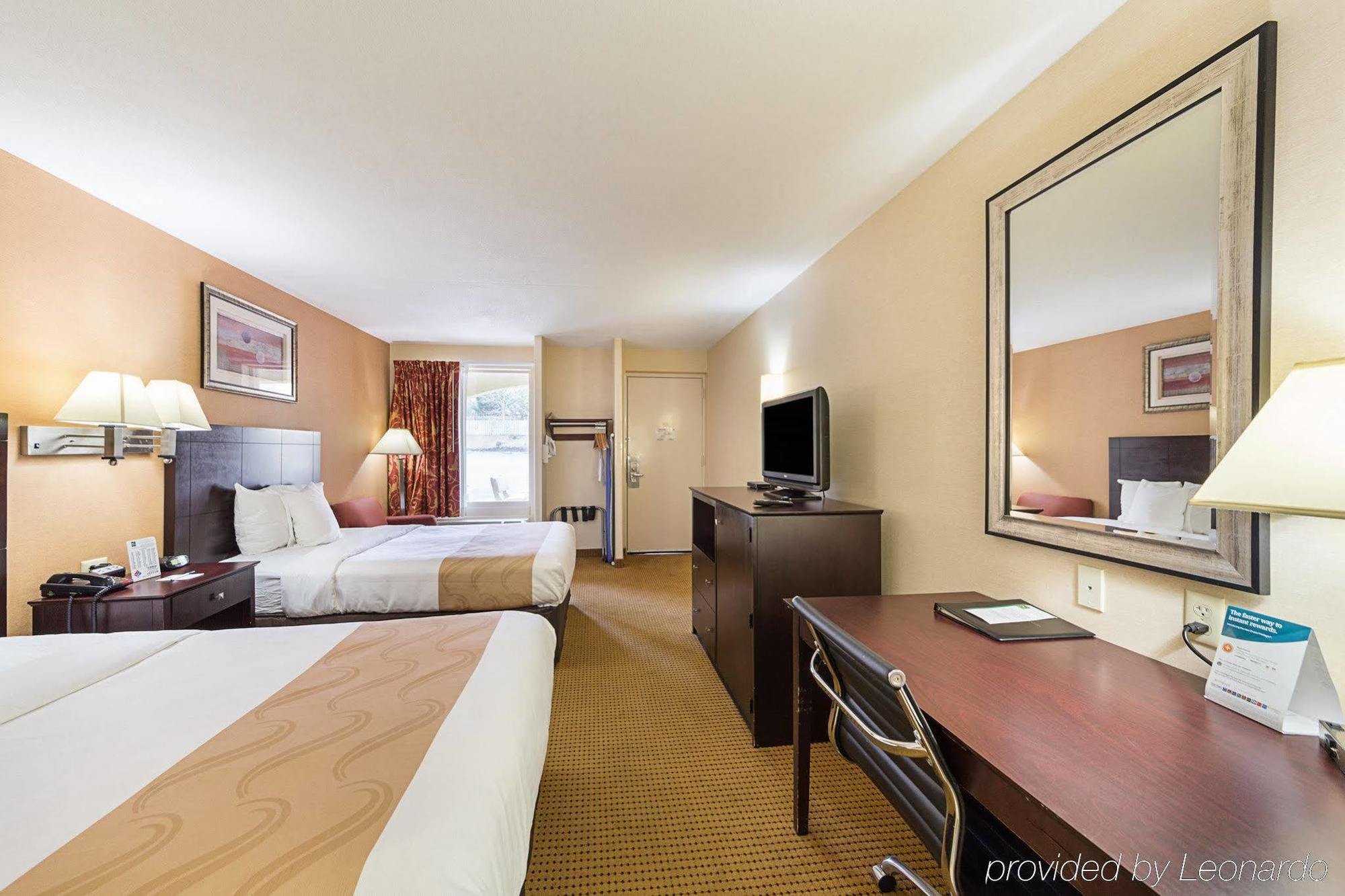 Hotel Mcintosh 2*