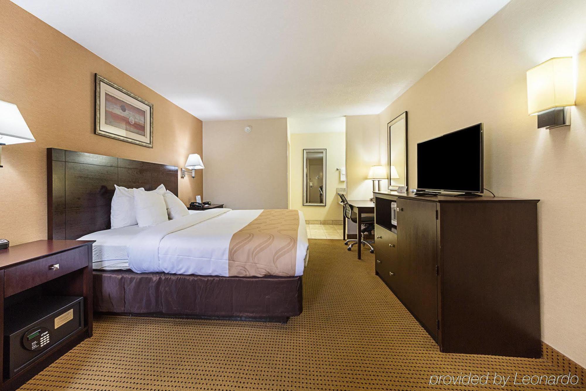 Hotel Mcintosh 2*